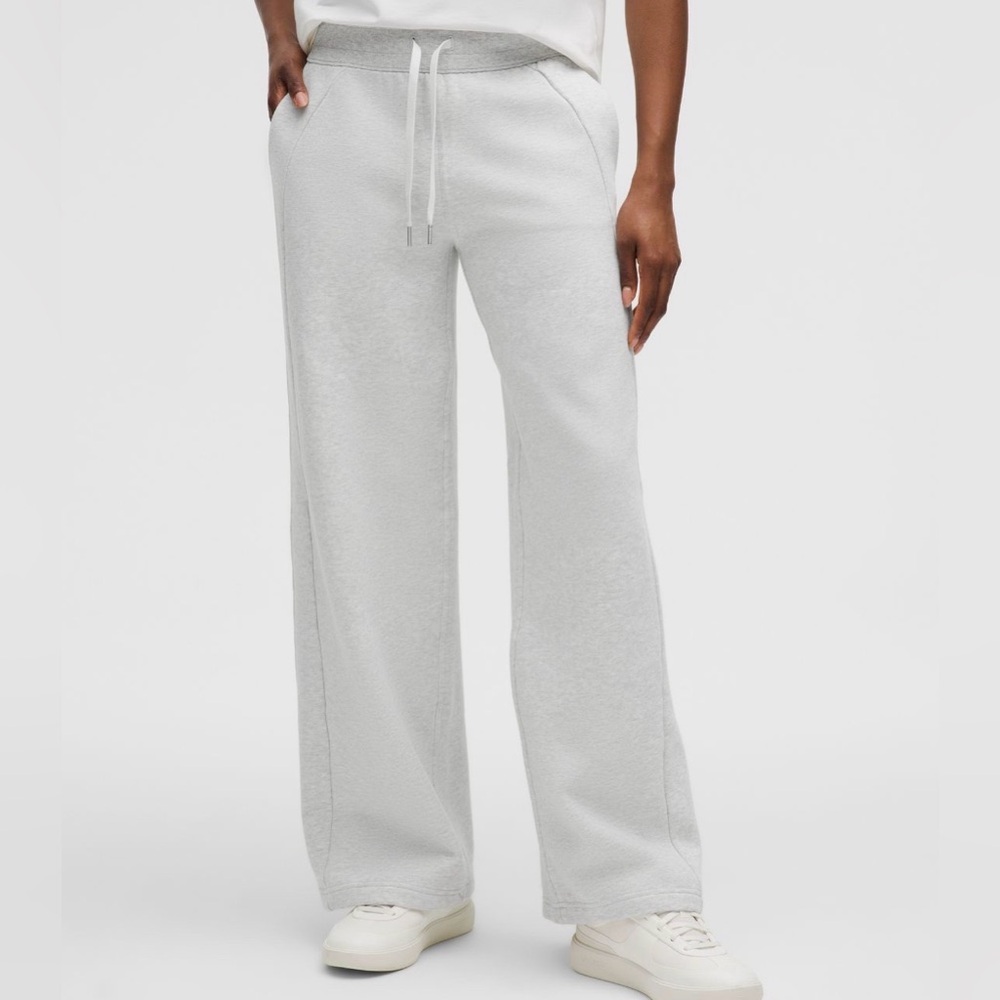 Lululemon Scuba Heather Light Gray Wide-Leg Sweatpants